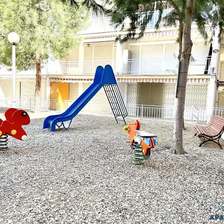 Apartbeach Sayonara 125 Climatizado Y Piscina * Salou