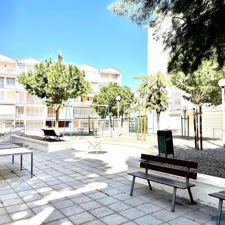 Apartbeach Sayonara 125 Climatizado Y Piscina * Salou