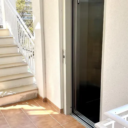 Apartbeach Sayonara 125 Climatizado Y Piscina *