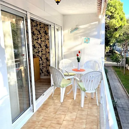 Apartbeach Sayonara 125 Climatizado Y Piscina