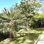 Apartbeach Sayonara 125 Climatizado Y Piscina شقة سالو