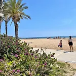 Apartbeach Sayonara 125 Climatizado Y Piscina شقة