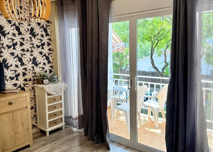 Apartbeach Sayonara 125 Climatizado Y Piscina